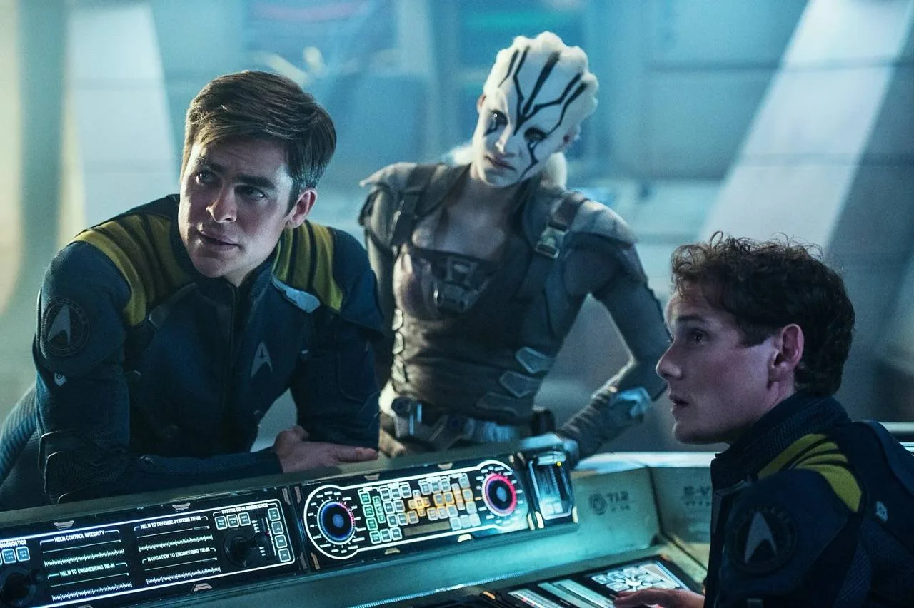 Star Trek Beyond key art